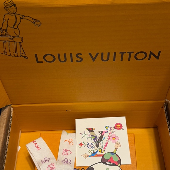 Louis Vuitton x Takashi Murakami Packaging: Ribbon, Tag, Paper Bag, Sticker Set - Picture 3 of 10